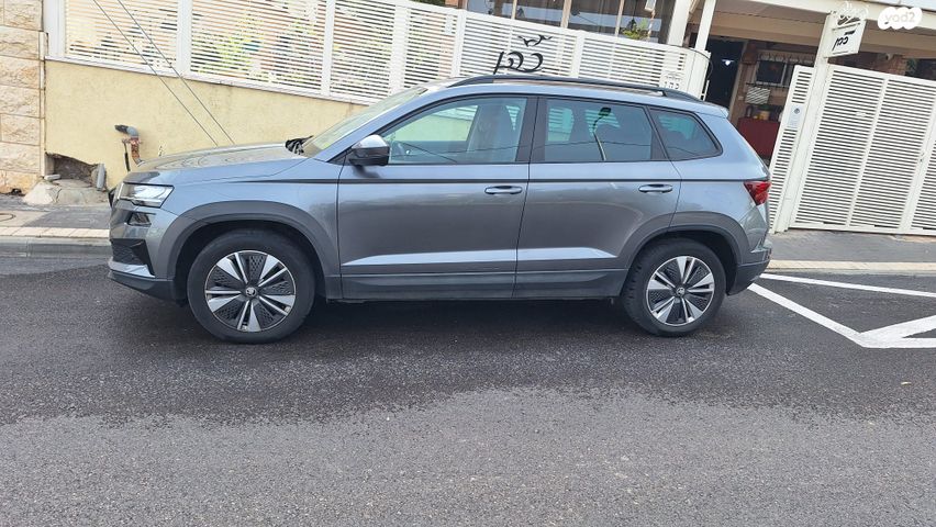 מודעת רכב סקודה קארוק