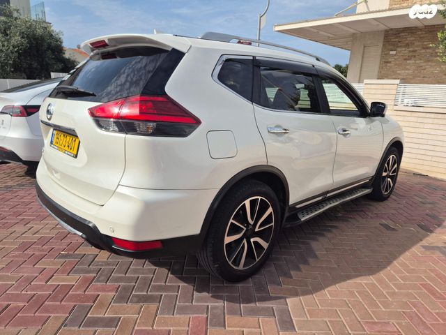 ניסאן אקס טרייל