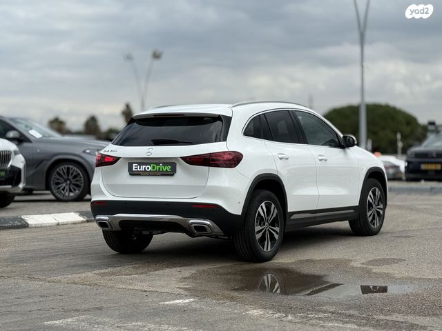 מרצדס-בנץ GLA