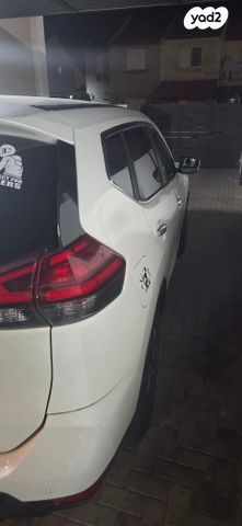 ניסאן אקס טרייל