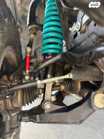 טויוטה לנד קרוזר