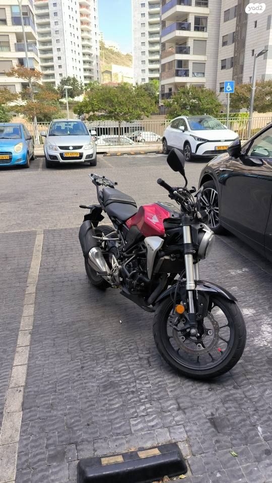 הונדה CB300R