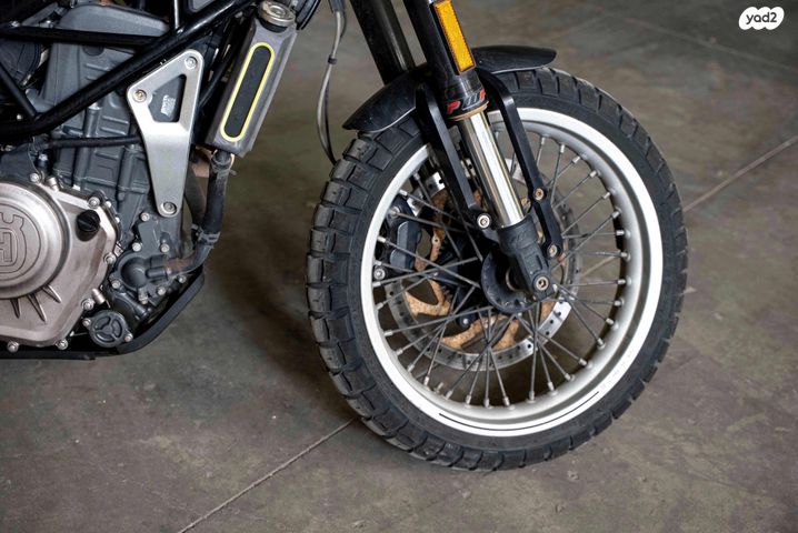 הוסקוורנה SVARTPILEN 401