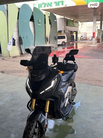 הונדה X-ADV750
