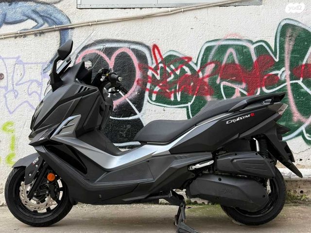 מודעת רכב סאן יאנג קרוזים 300 אלפא