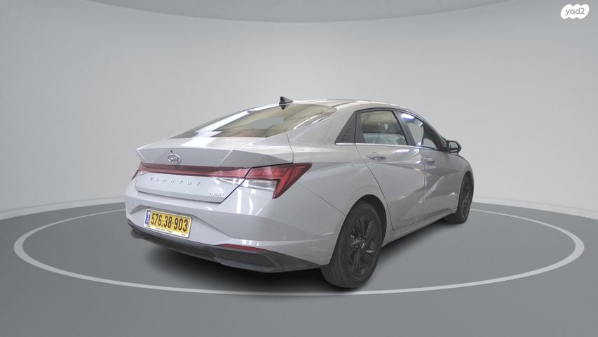 יונדאי אלנטרה