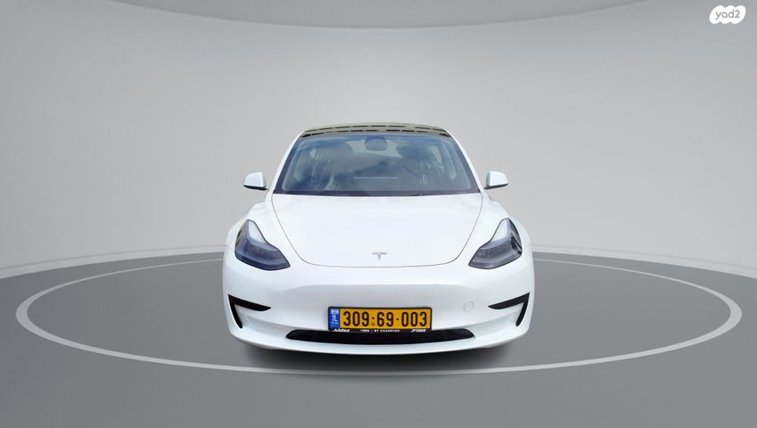 טסלה מודל 3