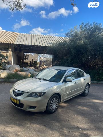 מודעת רכב מאזדה 3