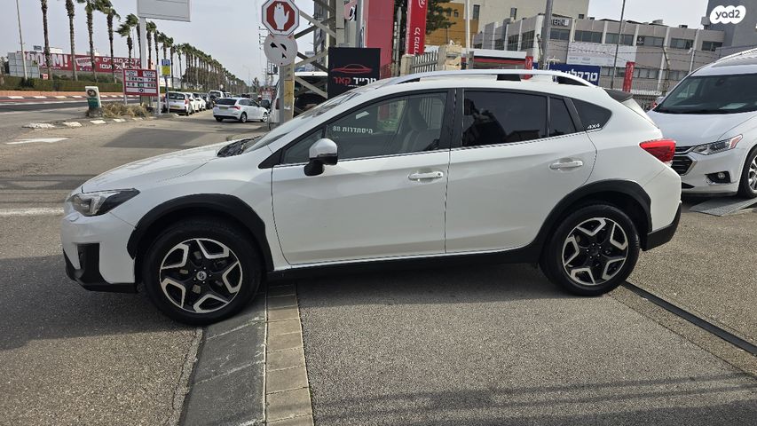 מודעת רכב סובארו XV