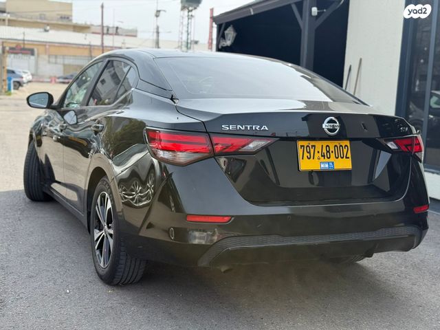 ניסאן סנטרה