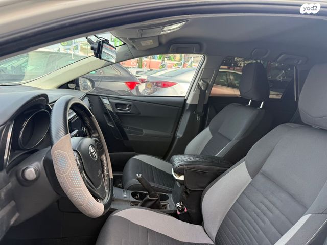 טויוטה אוריס