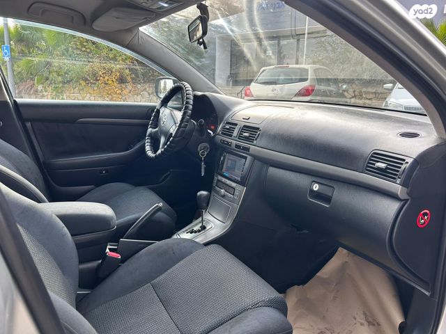 טויוטה אוונסיס