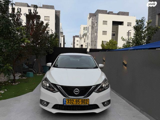 ניסאן סנטרה