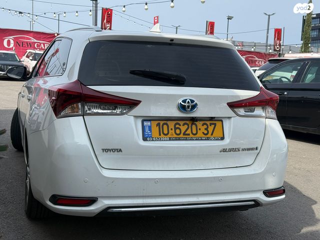 טויוטה אוריס