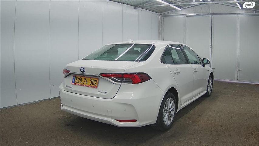 טויוטה קורולה