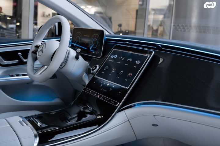 מרצדס-בנץ EQE