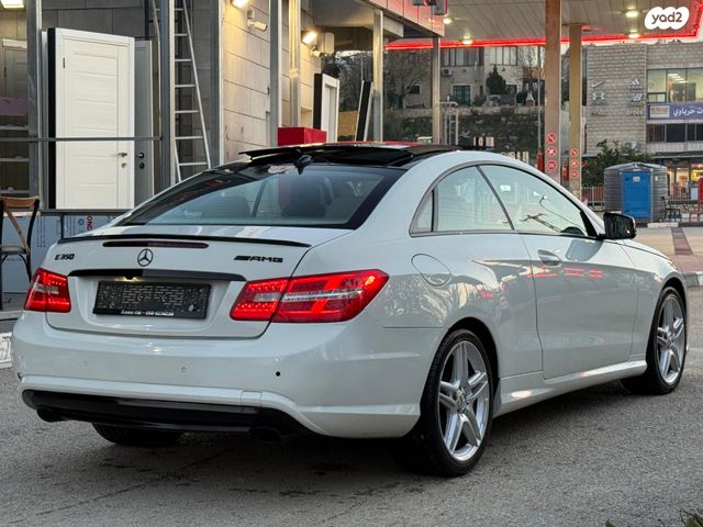 מודעת רכב מרצדס-בנץ E-class