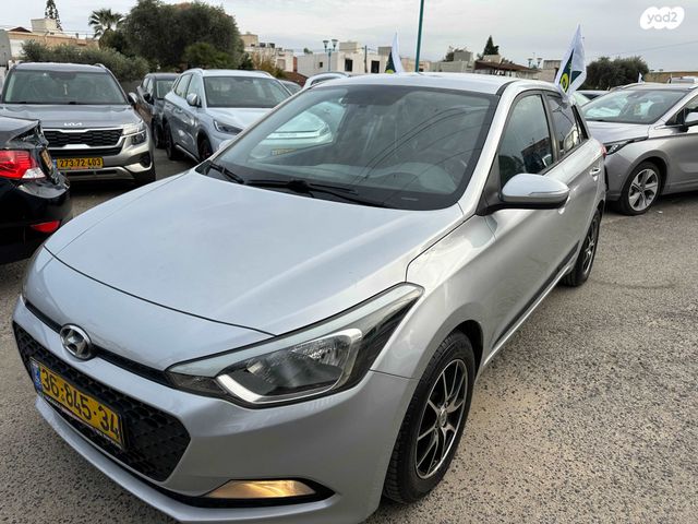 יונדאי i20