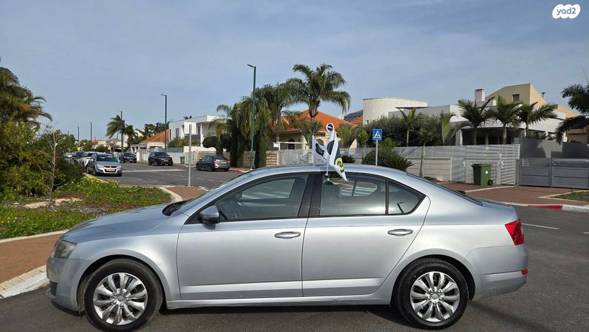 סקודה אוקטביה 