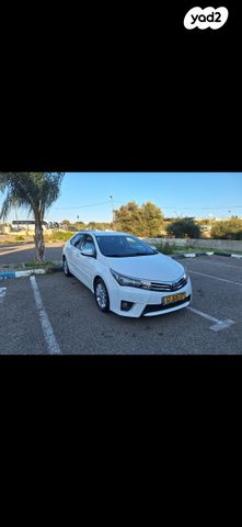 מודעת רכב טויוטה קורולה