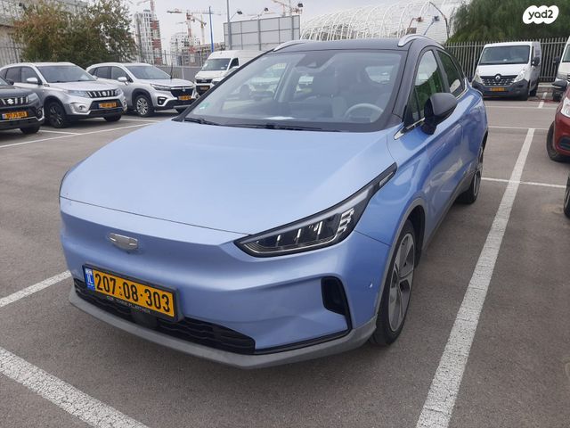 מודעת רכב ג׳ילי Geometry C