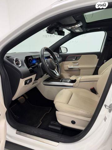 מרצדס-בנץ EQA