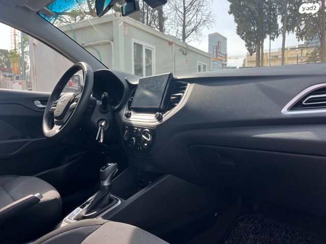 יונדאי אקסנט i25