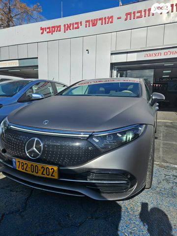 מודעת רכב מרצדס-בנץ EQS