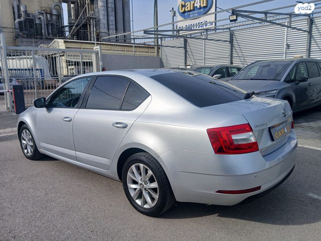 סקודה אוקטביה 