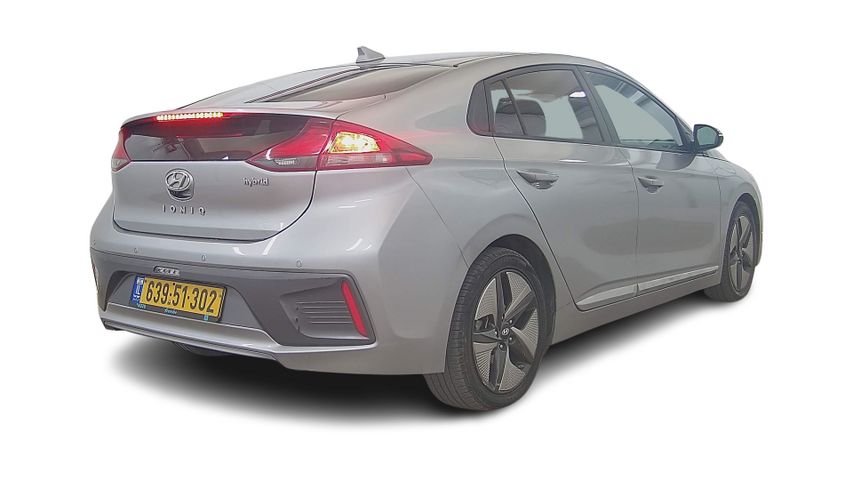 יונדאי איוניק