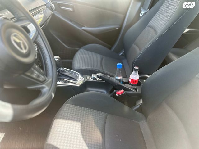 מודעת רכב מאזדה 2 1