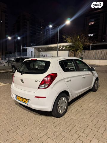 יונדאי i20