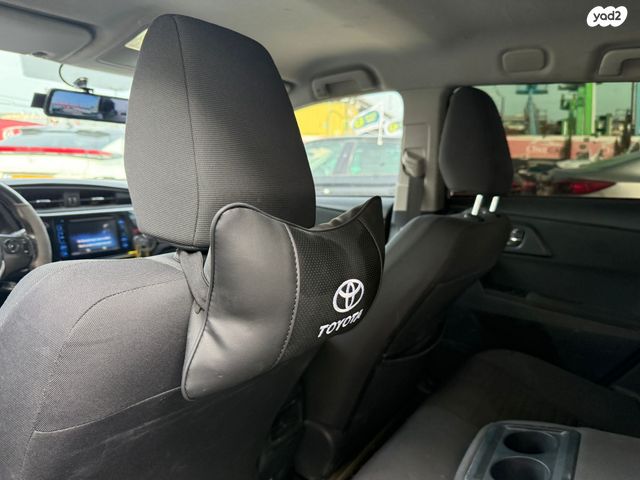 טויוטה אוריס