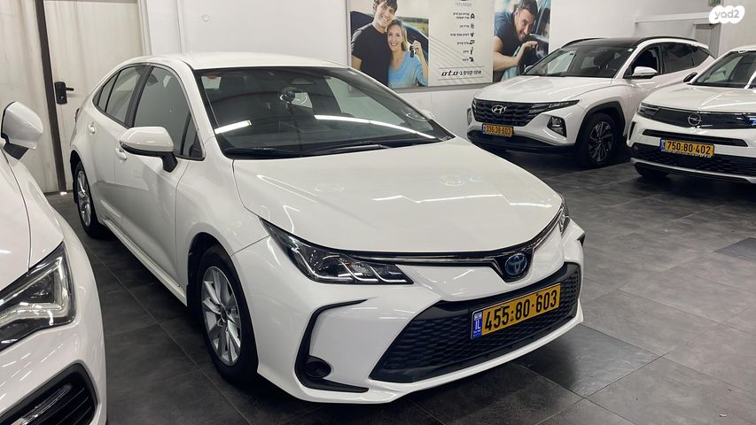 מודעת רכב טויוטה קורולה