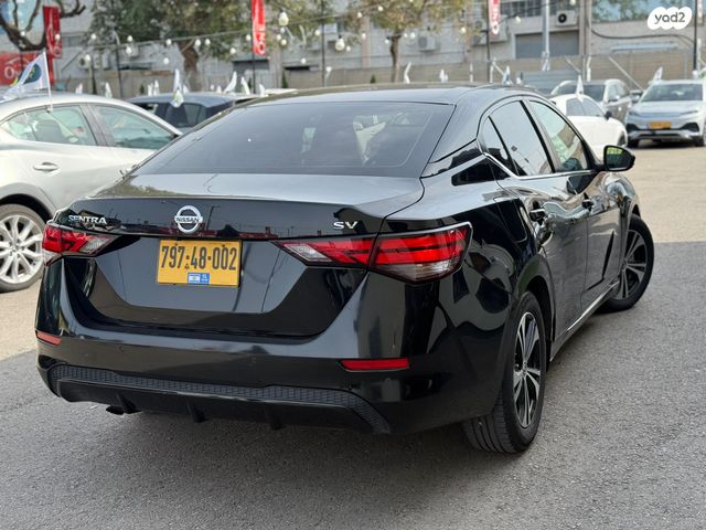 ניסאן סנטרה