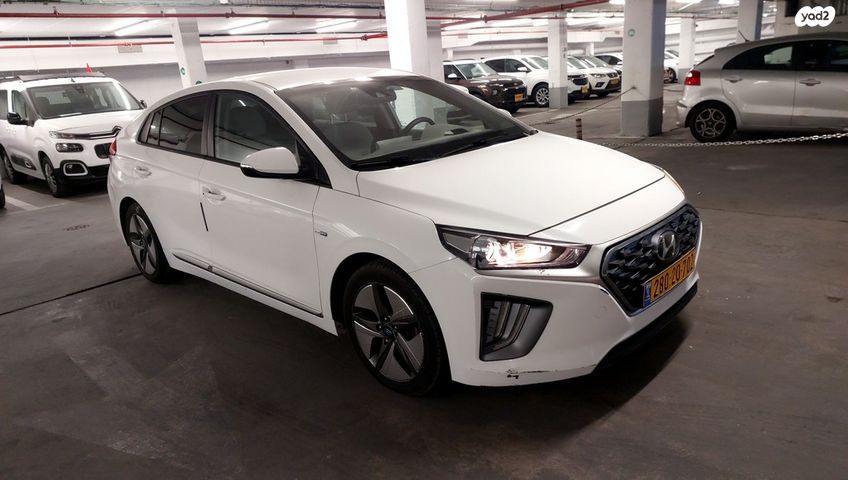 יונדאי איוניק