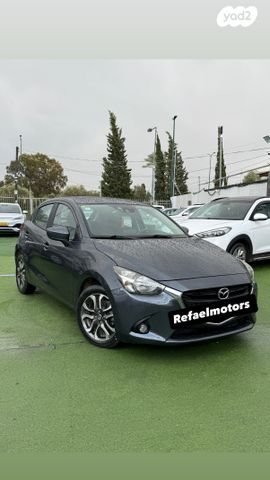 מודעת רכב מאזדה 2