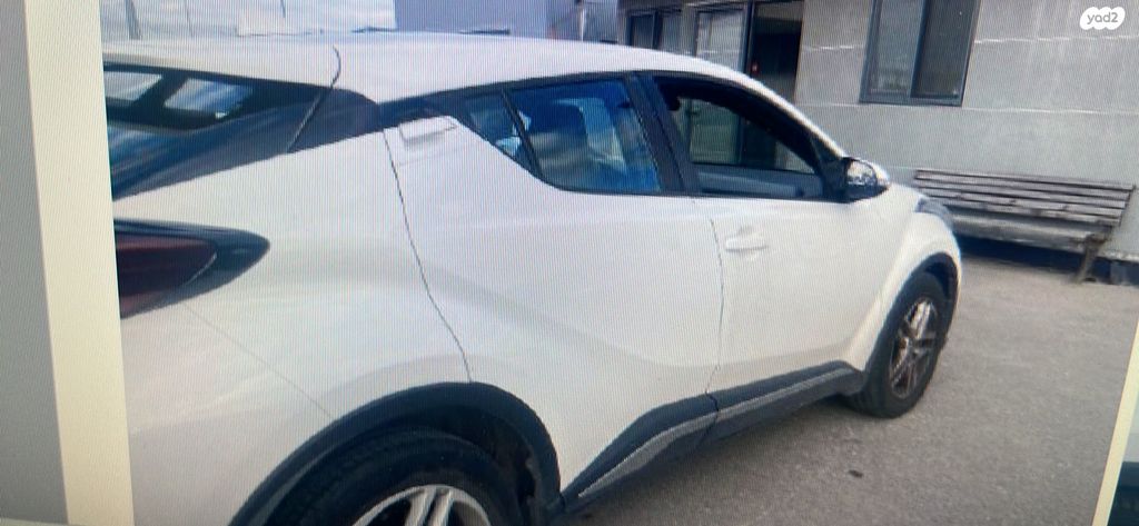 טויוטה C-HR