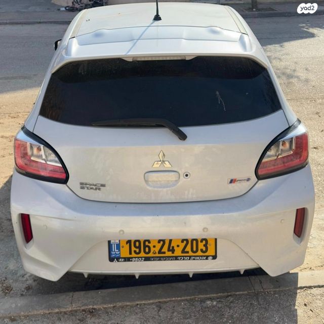 מיצובישי ספייס סטאר