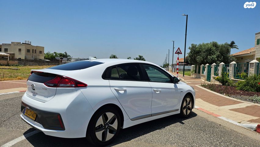 יונדאי איוניק