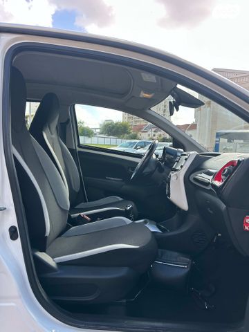 טויוטה אייגו