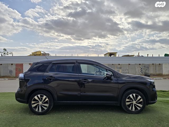 סוזוקי S-Cross