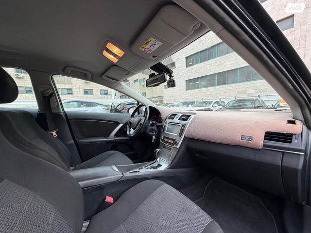 טויוטה אוונסיס