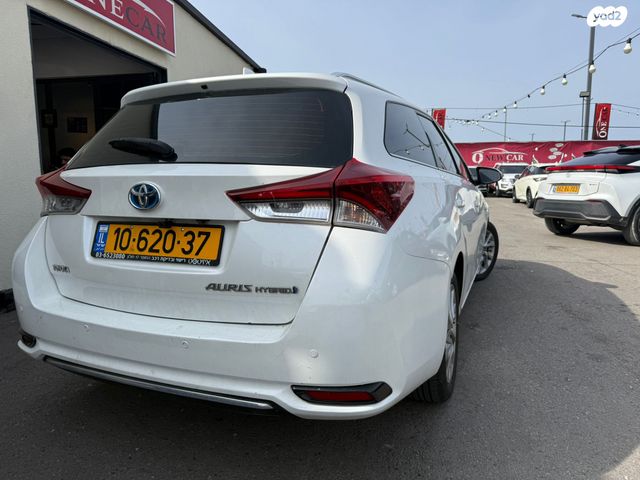 טויוטה אוריס