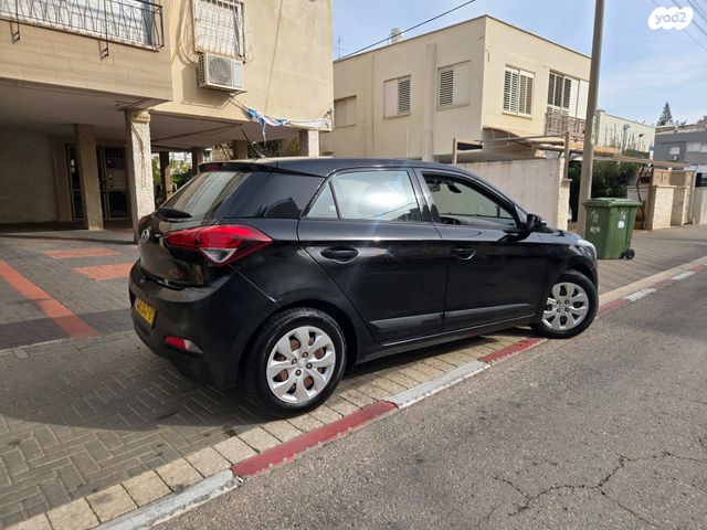 מודעת רכב יונדאי i20