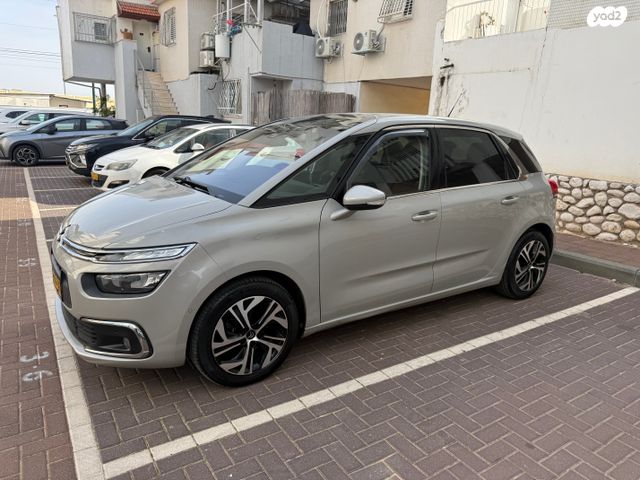 מודעת רכב סיטרואן C4 פיקאסו