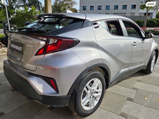 טויוטה C-HR