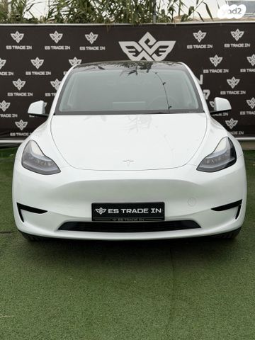 מודעת רכב טסלה מודל Y