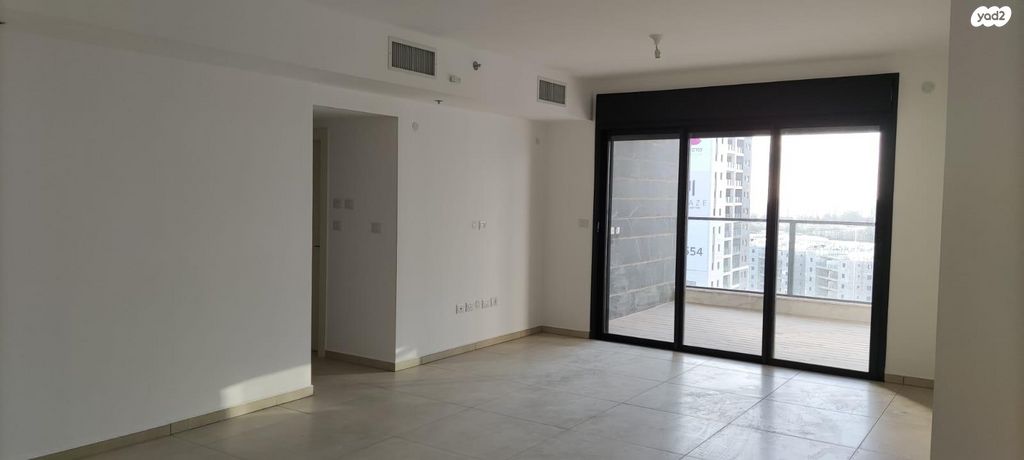 חיים לסקוב 3