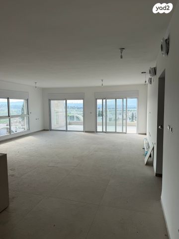 דירה, סירקין 18, מרכז העיר, קרית אתא